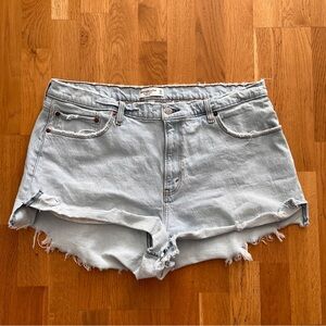 Abercrombie Curve Love The Mom High Rise Jean Shorts Distressed Light Stone